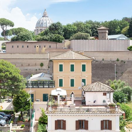 Lilli Vatican White Domus Villa Rome Exterior photo