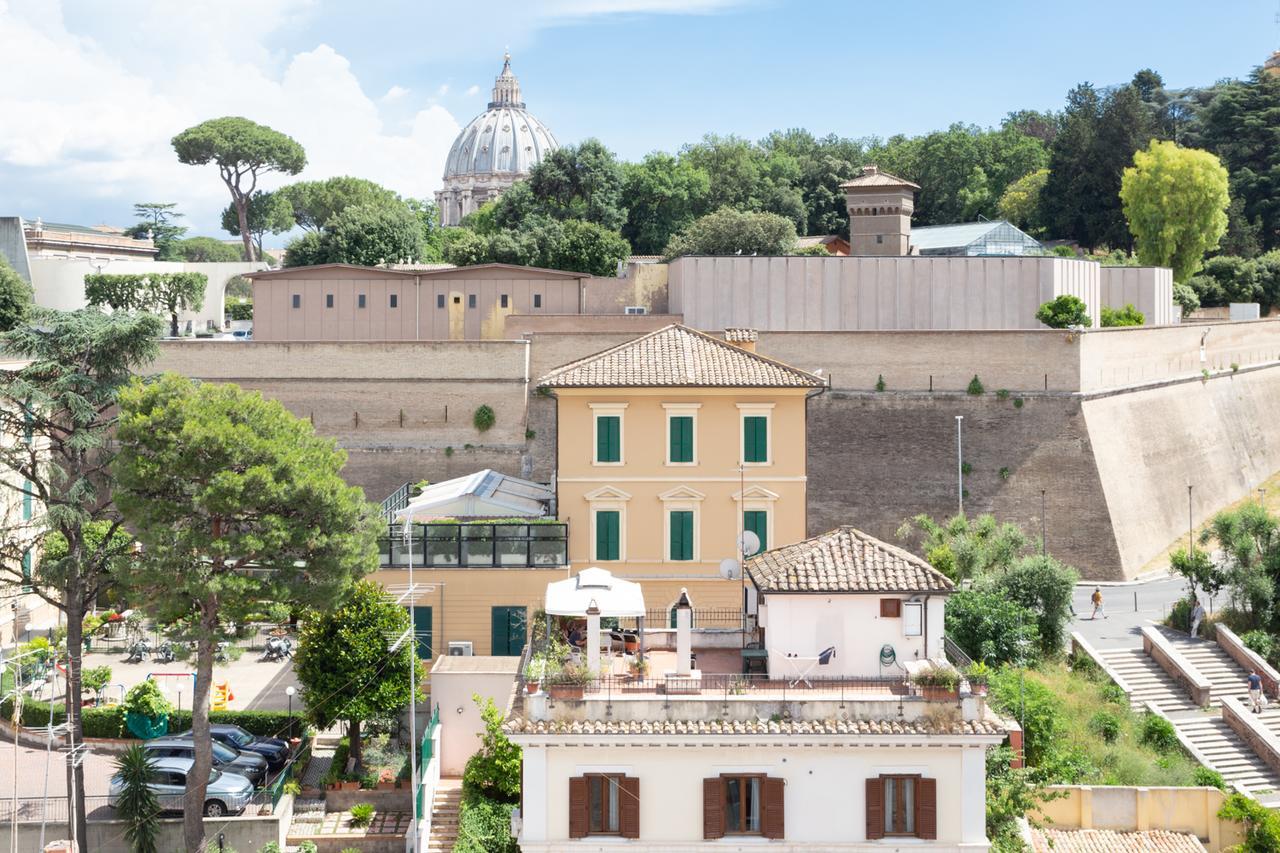 Lilli Vatican White Domus Villa Rome Exterior photo