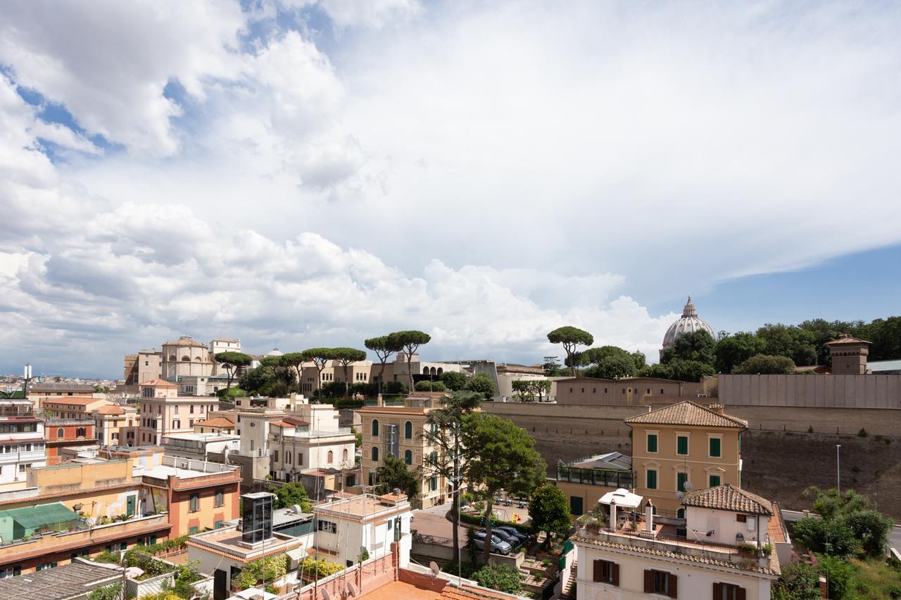 Lilli Vatican White Domus Villa Rome Exterior photo